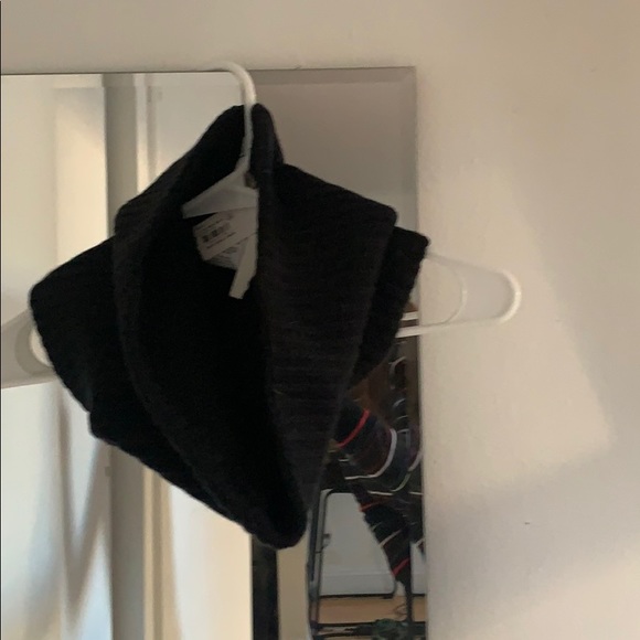 NWT Joie Marcia Infinity Scarf - Picture 2 of 2